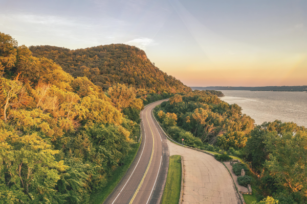 Great River Road scenic view in La Crosse area